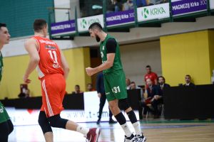 MARKO RADOVANOVIĆ U NOVOGODIŠNJEM SPECIJALU HS-A: „Zvezda je favorit u ABA ligi, navijač sam Borca, Ferel je morao svima da plati večeru!“ (FOTO+VIDEO)