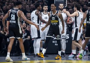 KAMINSKI TRAGIČAR ‘CRNO-BELIH’: Virtus slavio u grotlu Arene!