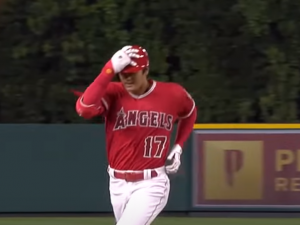 KAKAV UGOVOR JE POTPISAO OVAJ ČOVEK: Japanac obezbedio narednih deset generacija, Ameri troše više nego Arapi! (VIDEO)