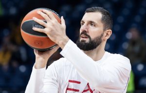 GROBARI „IZVIŽDALI“ MIROTIĆA: Navijači Partizana izvređali nesuđeno pojačanje (VIDEO)