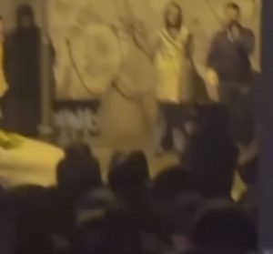 POJAVIO SE NOVI SNIMAK SUKOBA NAVIJAČA ZVEZDE I SITIJA: Povređeni prebačeni u Urgentni centar! (VIDEO)