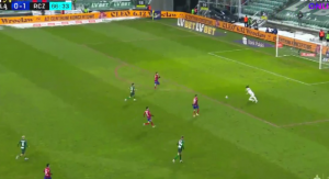 KOMIČAN KIKS PIKSIJEVOG BISERA: Ovako nešto mu se nikada nije desilo (VIDEO)