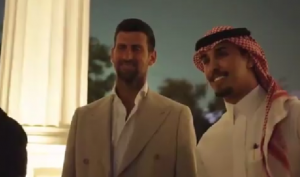 KRALJEVSKI DOČEK ZA NAJBOLJEG SVIH VREMENA: Novak stigao u Saudijski Arabiju, izazvao potpunu ludnicu (VIDEO)