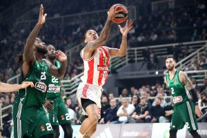 PAO JE PREVELIKI ZALOGAJ ZA CRVENO-BELE: Novi poraz Crvene zvezde u Evroligi (FOTO)