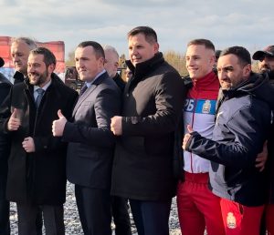 BOROVČANIN: ‘Istorijski dan za srpski boks, pobedama da vratimo državi za podršku!’ (VIDEO)