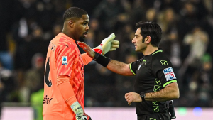 SRAMOTAN POTEZ NAVIJAČA UDINEZEA: Vređali Menjona na rasnoj osnovi, Francuz besan!