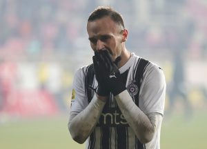 PARTIZANOV FUDBALER VAN SVIH PLANOVA: Nije sa crno-belima na pripremama, a ne raspituje se za njega ni tim u kom je proveo prošlu sezonu!