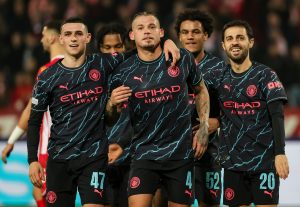 SKANDAL POTRESAO OSTRVO: Majka zvezde Sitija uhapšena u alkoholisanom stanju, pa sve šokirala! (VIDEO)