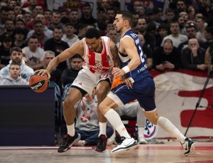 PREDNOST ZVEZDE NA POLUVREMENU: Valensija ima priključak!