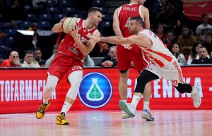 ZVEZDA RUTINSKI PROTIV FMP-a: Crveno-beli se oporavili od poraza u Evroligi (FOTO)