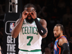 OVO JE BIO DERBI KOLA SA RAZLOGOM: Raspoloženi Branson nije mogao sam protiv Kelta! (VIDEO)