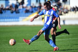 ZVEZDI PROPAO TRANSFER IZ PREMIJER LIGE: Novi bek crveno-belih je dete kluba!