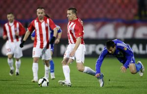 ODAVNO JE SKLON INCIDENTIMA: Ovo je bivši fudbaler koji je napao Nemanju Bjelicu! (VIDEO)