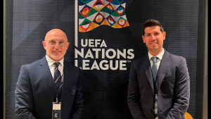 ŠPANCI MU VERUJU: Luisu de la Fuenteu novi ugovor!