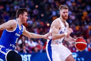 KVALIFIKACIJE ZA EP: Hrvatska pala u Francuskoj, Bosna i Hercegovina ubedljiva protiv Kipra!