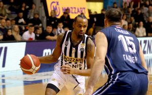 (POLUVREME) HERCEGOVAC PRILIČNO MUČI PARTIZAN: Crno-beli imali zaostatak, morali evroligaški nosioci da preokreću!