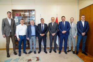 MINISTAR GAJIĆ UGOSTIO DELEGACIJU EUBC: Beograd ponovo centar evropskog boksa