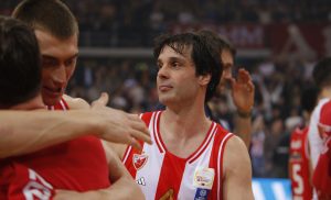 OSMEH KOJI VREDI MNOGO: Miloš Teodosić još uvek poseduje magiju u rukama! (VIDEO)