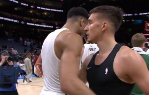 JANIS SE POKLONIO BOGDANOVIĆU: Grk vodio tešku bitku sa Srbinom, pa mu ovim potezom odao priznanje! (VIDEO)