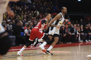 (POLUVREME) PARTIZAN IGRA U SERIJAMA, EGAL U MILANU: Crno-beli imaju ozbiljne šanse da pobede! (VIDEO)