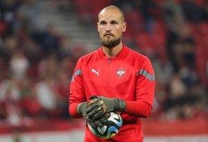 CRVENI ZA RAJKOVIĆA: Srpski golman se posle tri meseca vratio iz povrede!