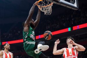 KLINAC ODUŠEVIO LESORA: Jedva prošao pored Delija u za njih OMRAŽENOM dresu, pa stigao do centra! (VIDE)