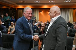 TUGA: Preminuo Milan Mandarić!