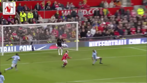 U SUSRET MANČESTERSKOM DERBIJU: Čuvene makazice Runija koje su ušle u anale! (VIDEO)