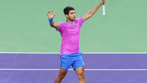 SINER NAPOKON PAO U OVOJ GODINI: Kiša, spektakl, oscilacije, ali i veliki povratak Karlosa Alkaraza! (VIDEO)