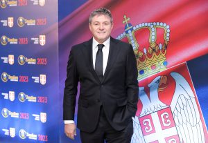 DRAGAN STOJKOVIĆ PIKSI: „Moramo da prodjemo grupu, nema alibija“ (VIDEO)