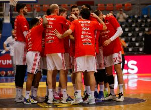 VELIKI PEH ZA ZVEZDU: Bez petorica igrača na megdan Monaku!