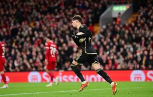 LIGA EVROPE: Bajer u poslednjoj sekundi prošao dalje, Birmančević dao gol u ubedljivom porazu od Liverpula! (VIDEO)