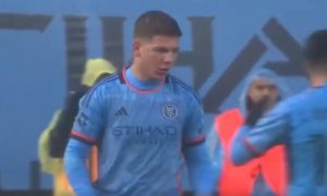 DISCIPLINSKA KOMISIJA KAZNILA MIJATOVIĆA: Bivši fudbaler Zvezde kažnjen zbog simuliranja! (VIDEO)