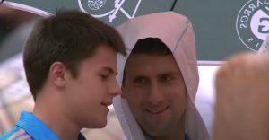 SINER POPUT ĐOKOVIĆA: Italijan ispao pravi džentlmen i podsetio na čuveni Novakov porez! (VIDEO)