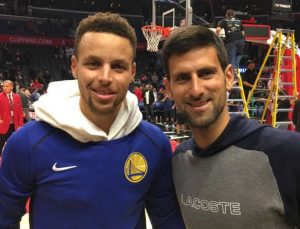 KAKO JE IZGLEDAO PRVI SUSRET NOVAKA I KARIJA: Upoznali se pre više od šest godina, a Nole je i tada dobio dres! (FOTO)