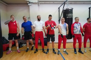 BOKSERI I BOKSERKE SPREMNI ZA EP: Medaljama da obradujemo Srbiju!