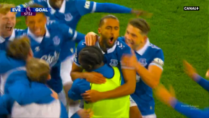 EVERTON UGASIO ŠAMPIONSKE SNOVE LIVERPULA: Karamele savladale Redse na Gudisonu! (VIDEO)