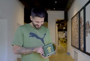 GOSPODSKI POTEZ AL HILALA: Doputovali u Beograd zbog Mitrovića i doneli mu specijalan poklon! (VIDEO)