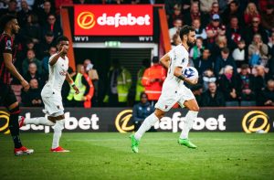 JUNAJTED PONOVO RAZOČARAO: Mančester jedva do boda na gostovanju! (VIDEO)