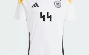 SKANDAL: FS Nemačke na dres ciljano stavio simbol Hitlerove organizacije!? (FOTO)