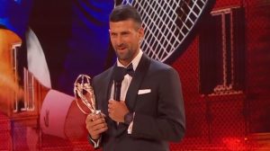 NOVAK ĐOKOVIĆ JE NAJBOLJI SPORTISTA SVETA: GOAT dostigao „večnost“ i izjednačio rekord sa Federerom!
