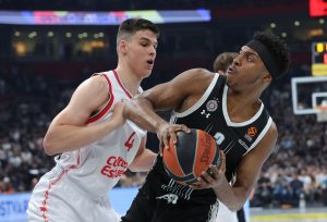 (POLUVREME) PARTIZAN GUBI U BEOGRADU: Valensija umrtvila crno-bele! (VIDEO)