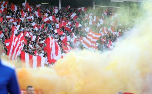 BUKTI „RAT“ NA DRUŠTVENIM MREŽAMA: Delije provociraju Grobare nakon derbija, neki smatraju da je Zvezda oštećena! (VIDEO)