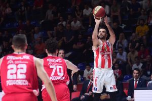 ‘CRVENO-BELI’ OSIGURALI PRVO MESTO: Pobeda Zvezde protiv Studentskog centra!