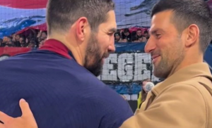 NOVAK ISPRATIO LEGENDU U PENZIJU: Đoković na oproštaju rođenog Nišlije koji je ušao u istoriju sporta! (VIDEO)
