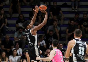 PARTIZAN LAKO IZAŠAO NA KRAJ SA MEGOM: Derbi u finalu KLS-a!