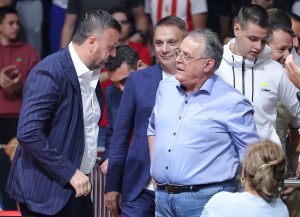 NEBOJŠA ČOVIĆ I CRVENA ZVEZDA IZUZETNO NEZADOVOLJNI SUĐENJEM: Predsednik kluba morao da se obrati javnosti zbog dešavanja u prvoj utakmici!