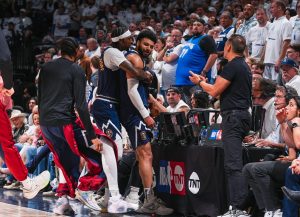 JOKIĆ I MAREJ PRAVILI ŠOU U MINESOTI: Džamal pogodio sa više od pola terena, izazvao delirijum, a Nikola… (VIDEO)