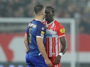 DA LI JE ZVEZDA OŠTEĆENA U LOZNICI?! Postoji li ovde nedozvoljena pozicija?! (VIDEO)