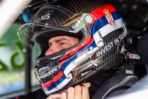 BORKOVIĆ RAZVIO SRPSKU TROBOJKU USRED AMERIKE: Pokazao lavlje srce u borbi sa najboljim svetskim vozačima i fabričkim timovima